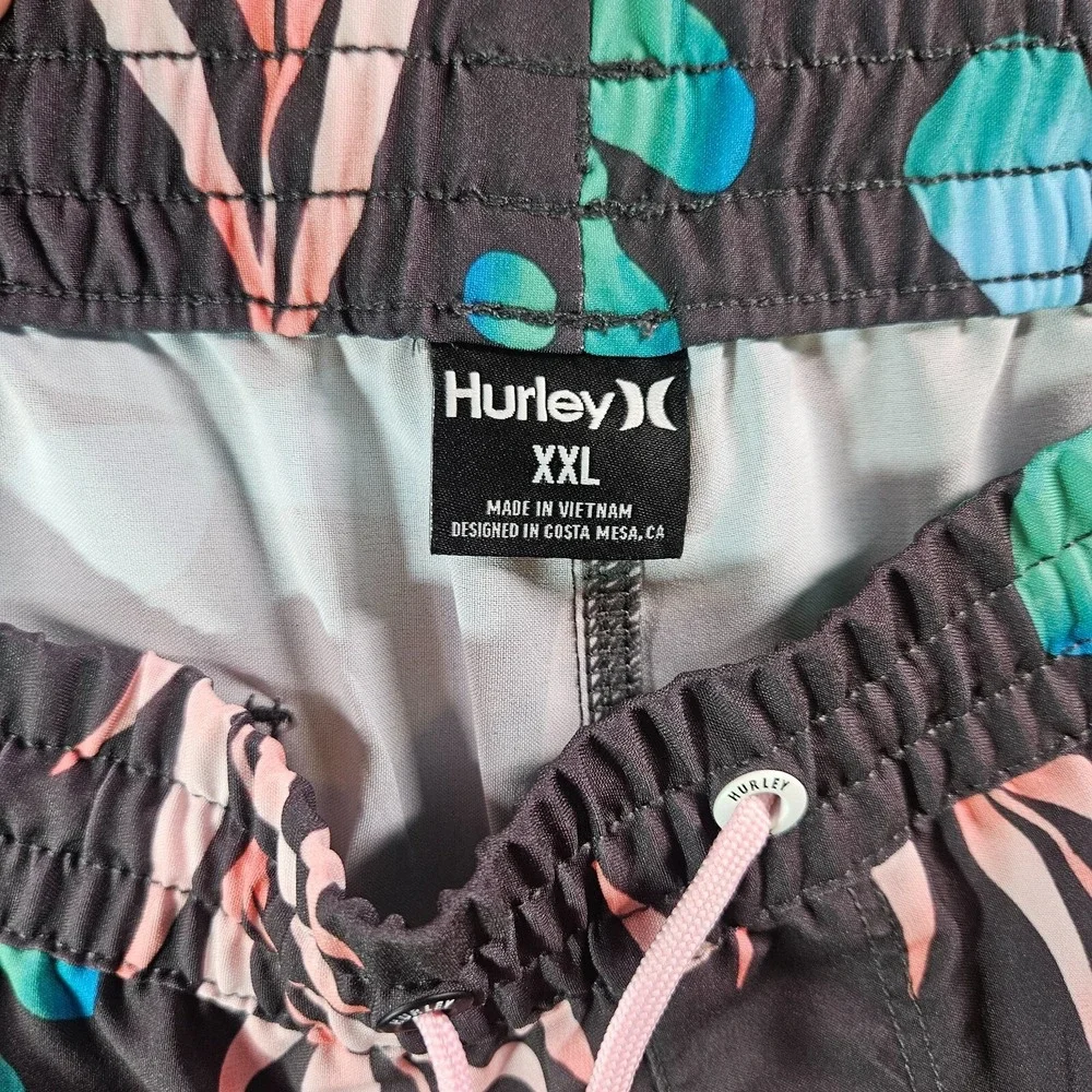 NWT Hurley Board Shorts Swim Trunks Men XXL No Liner Floral Leaf Print Gray‎